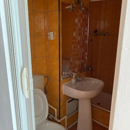 Apartment Garsoniera One Bedroom Hunedoara